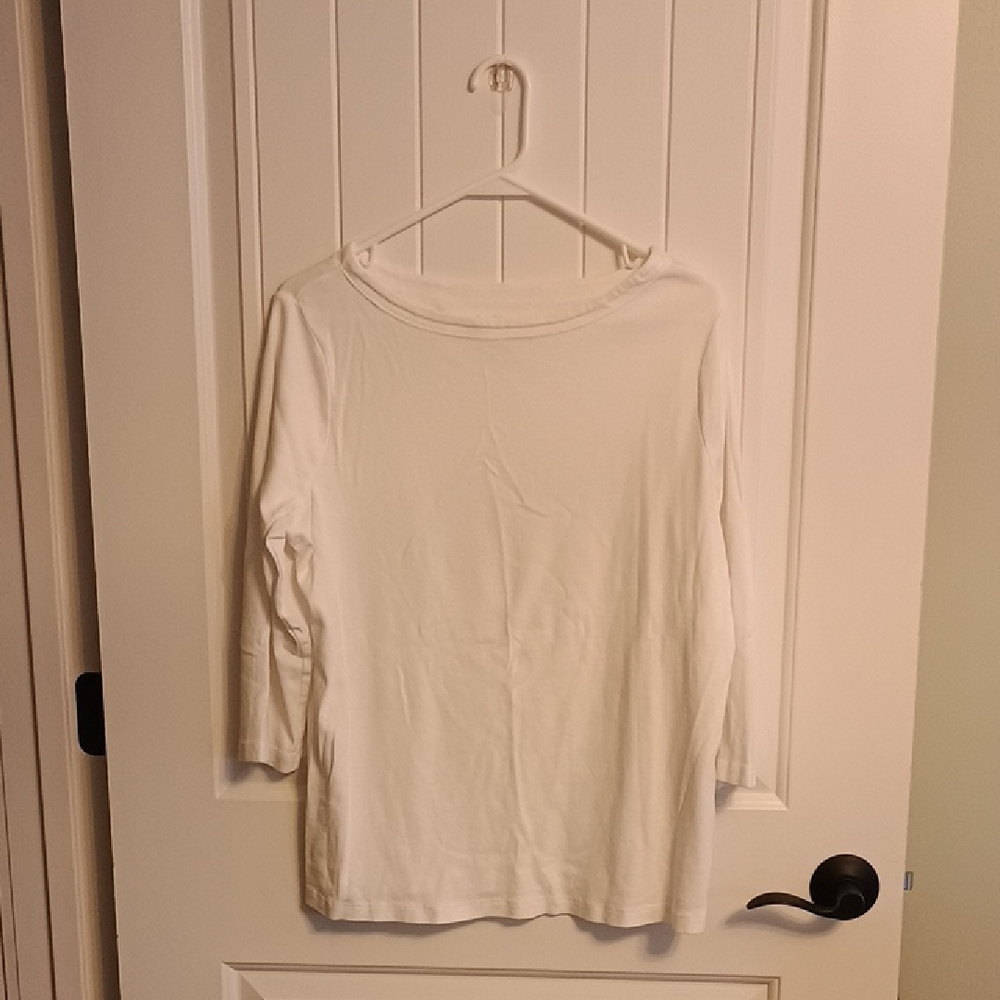Wamans Size 2 Chico's Classic White 3/4 Long Sleeve Top